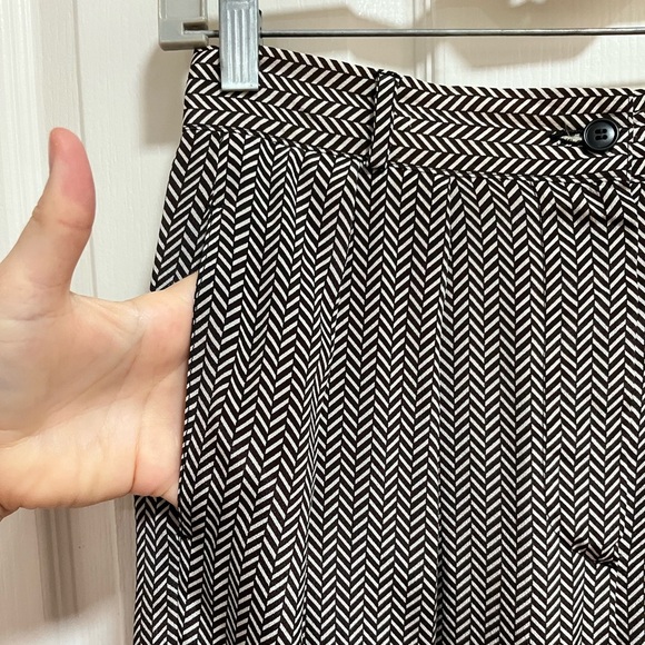 VINTAGE Giorgio Armani Silk Blend Breezy Sheer Lightweight Pants Made in Italy - Picture 3 of 10